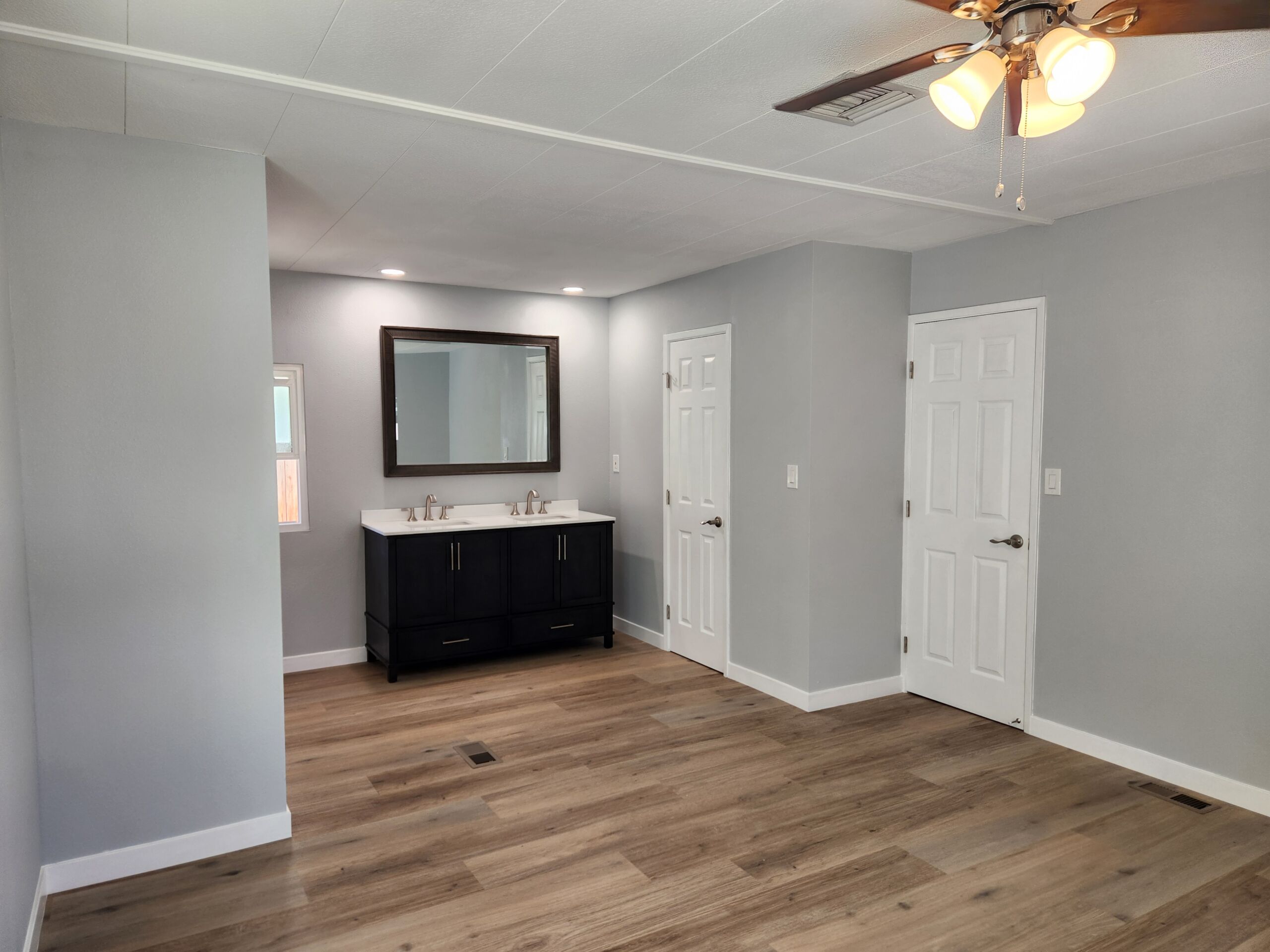 4912 1/2 Old Cliffs Rd., The Cliffs, San Diego,  CA 92120