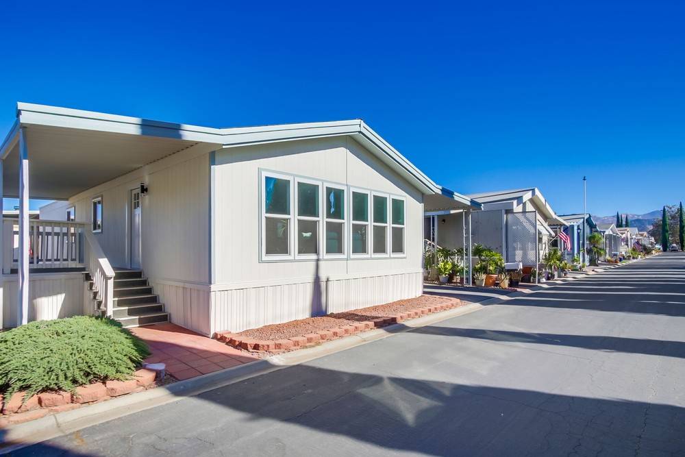 11949 Riverside Drive, Willowbrook, Lakeside,  CA 92040 USA