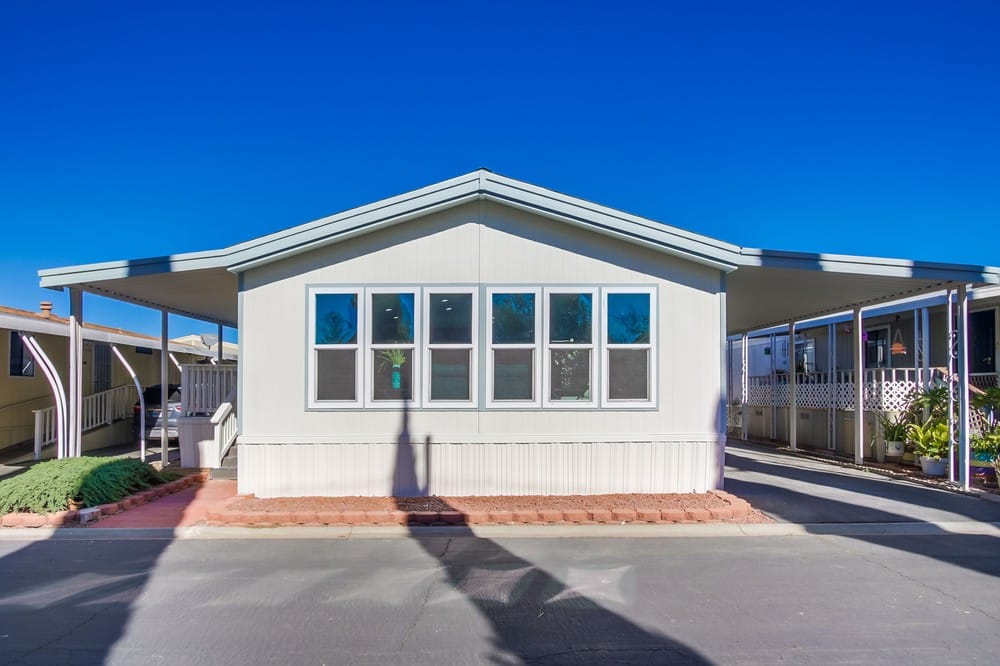 11949 Riverside Dr., Willowbrook, Lakeside,  CA 92040