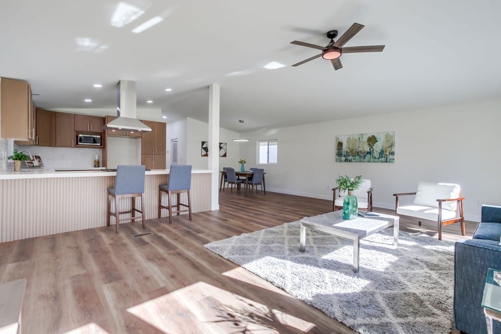 11949 Riverside Dr., Willowbrook, Lakeside,  CA 92040