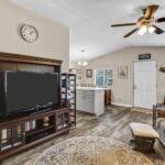 6460 Convoy Ct., Kearney Lodge, San Diego,  CA 92117