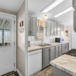6460 Convoy Ct., Kearney Lodge, San Diego,  CA 92117