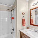 6460 Convoy Ct., Kearney Lodge, San Diego,  CA 92117