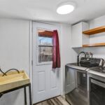 998 East Main St., Happy Villa, El Cajon,  CA 92021