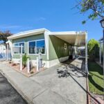 4942 1/2 Old Cliffs Rd., The Cliffs, San Diego,  CA 92120 United States