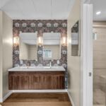 4942 1/2 Old Cliffs Rd., The Cliffs, San Diego,  CA 92120 United States